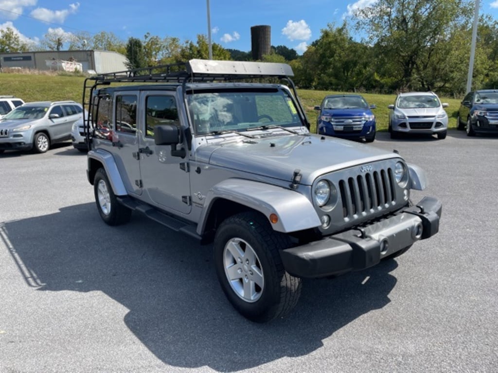 Used 2014 Jeep Wrangler Unlimited Sport SUV