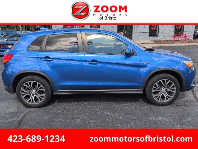 2017 Mitsubishi Outlander Sport ES's photo