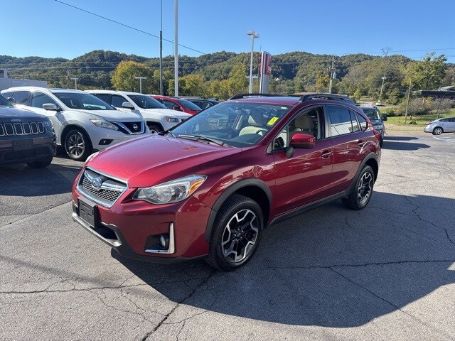 2017 Subaru Crosstrek 2.0i Premium photo 2