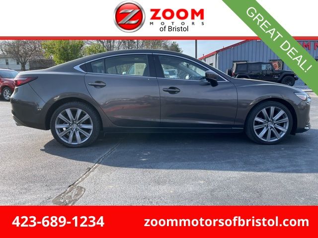 2018 Mazda EZ-6 Touring Auto's photo