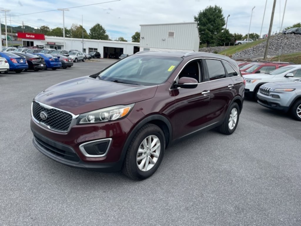 Used 2017 Kia Sorento LX SUV