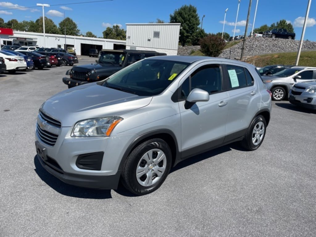 Used 2016 Chevrolet Trax LS SUV