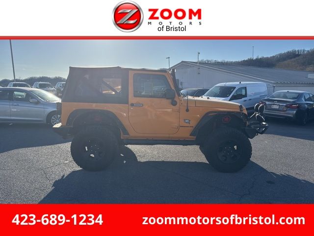 2012 Jeep Wrangler Rubicon's photo