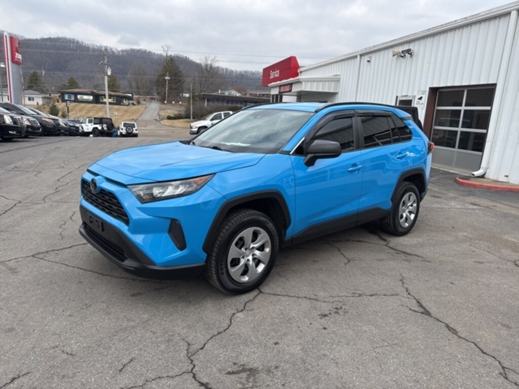 Used 2020 Toyota RAV4 LE SUV