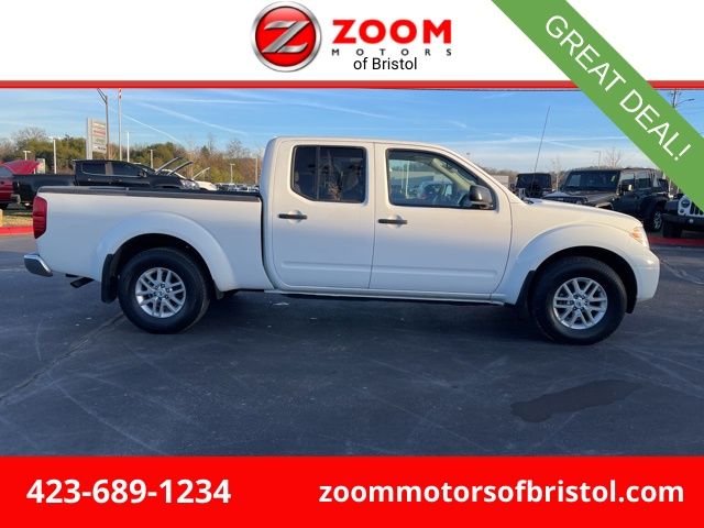 2020 Nissan Frontier SV Crew Cab 4X4 LWB's photo