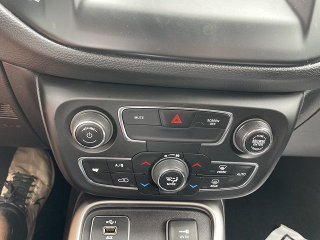 2020 Jeep Compass Latitude - Photo 17