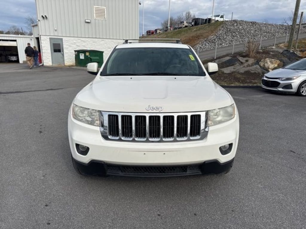Used 2012 Jeep Grand Cherokee Laredo SUV
