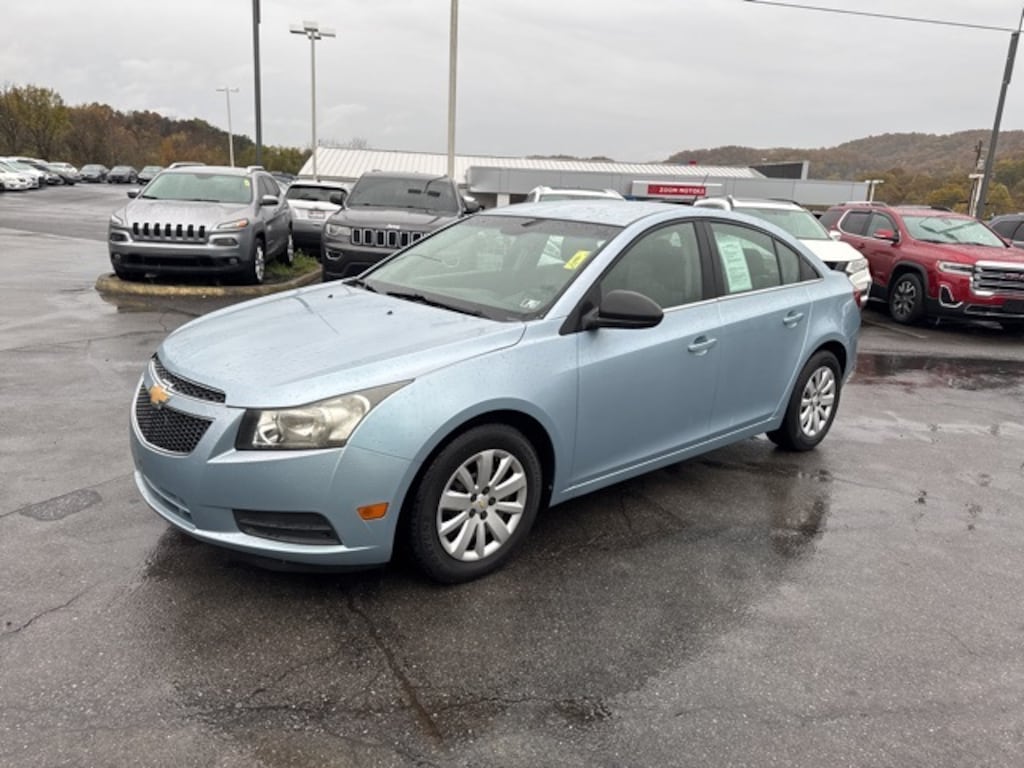 Used 2011 Chevrolet Cruze LS Sedan