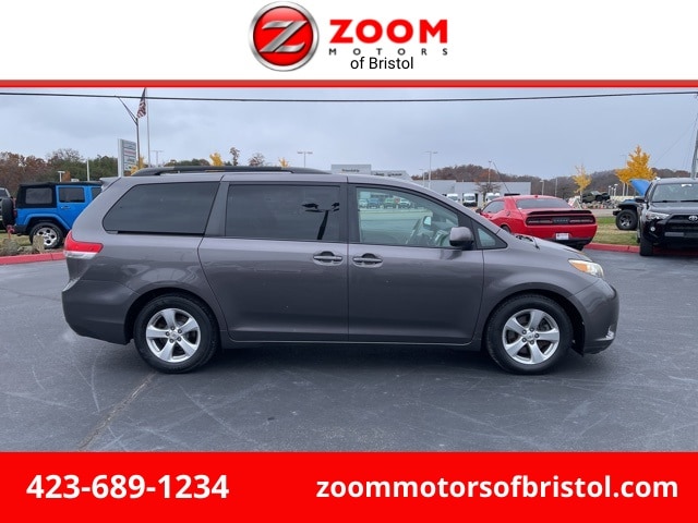 2012 Toyota Sienna LE