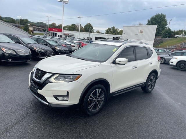 2018 Nissan Rogue SL photo 4
