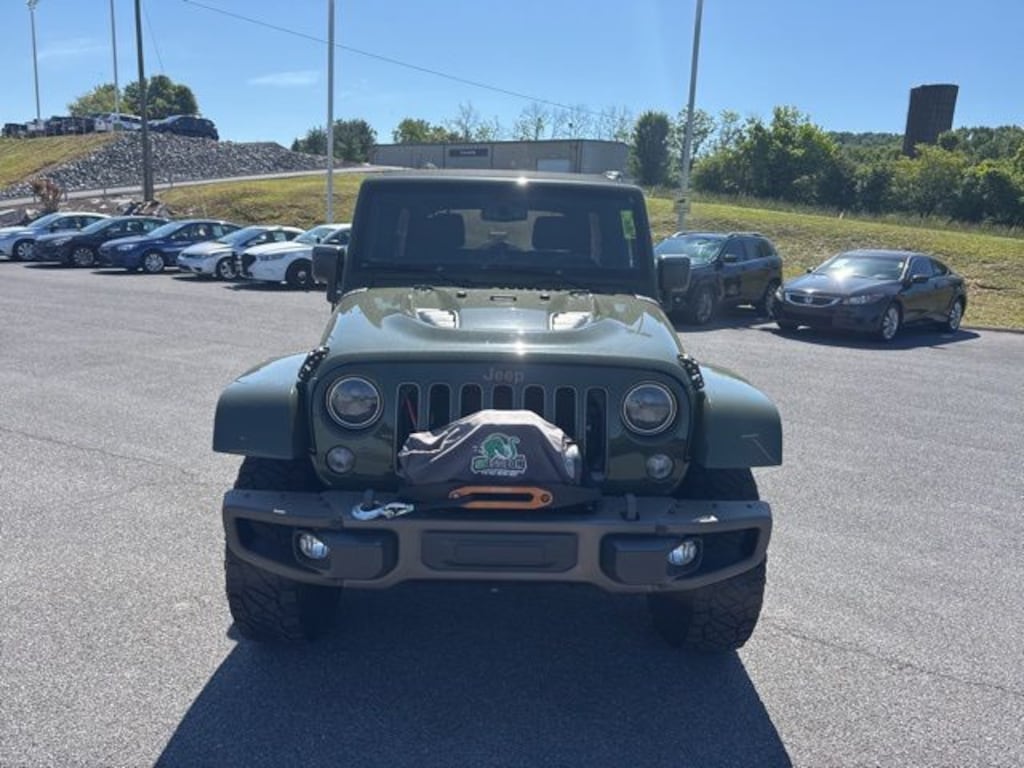 Used 2016 Jeep Wrangler Unlimited Sahara SUV