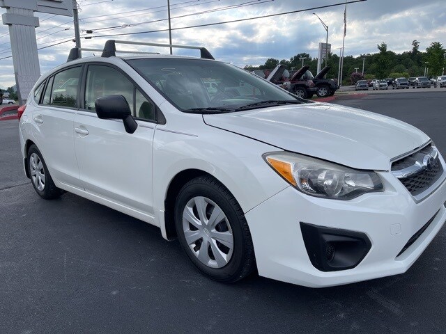 2014 Subaru Impreza 2.0i photo 2
