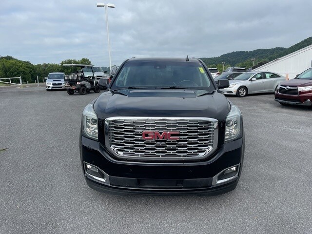 2018 Gmc Yukon XL Denali photo 2