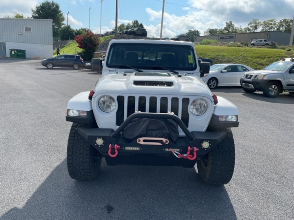 Used 2022 Jeep Gladiator Sport Truck