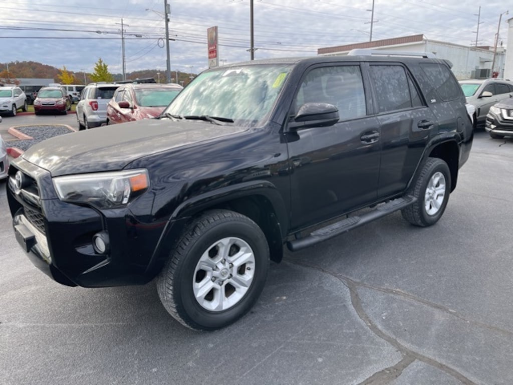 Used 2016 Toyota 4Runner SR5 SUV
