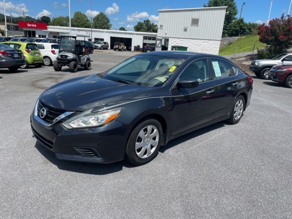 Used 2017 Nissan Altima 2.5 S Sedan