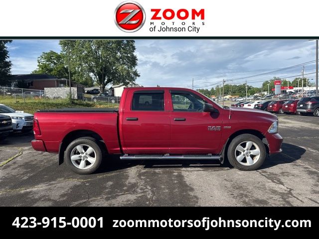 2014 RAM 1500 Express 4x4 Crew Cab's photo