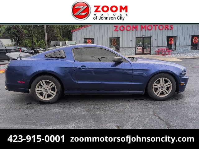 2014 Ford Mustang V6's photo