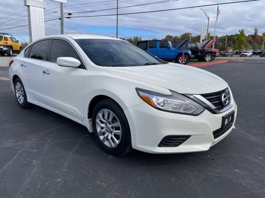 Used 2017 Nissan Altima 2.5 S Sedan