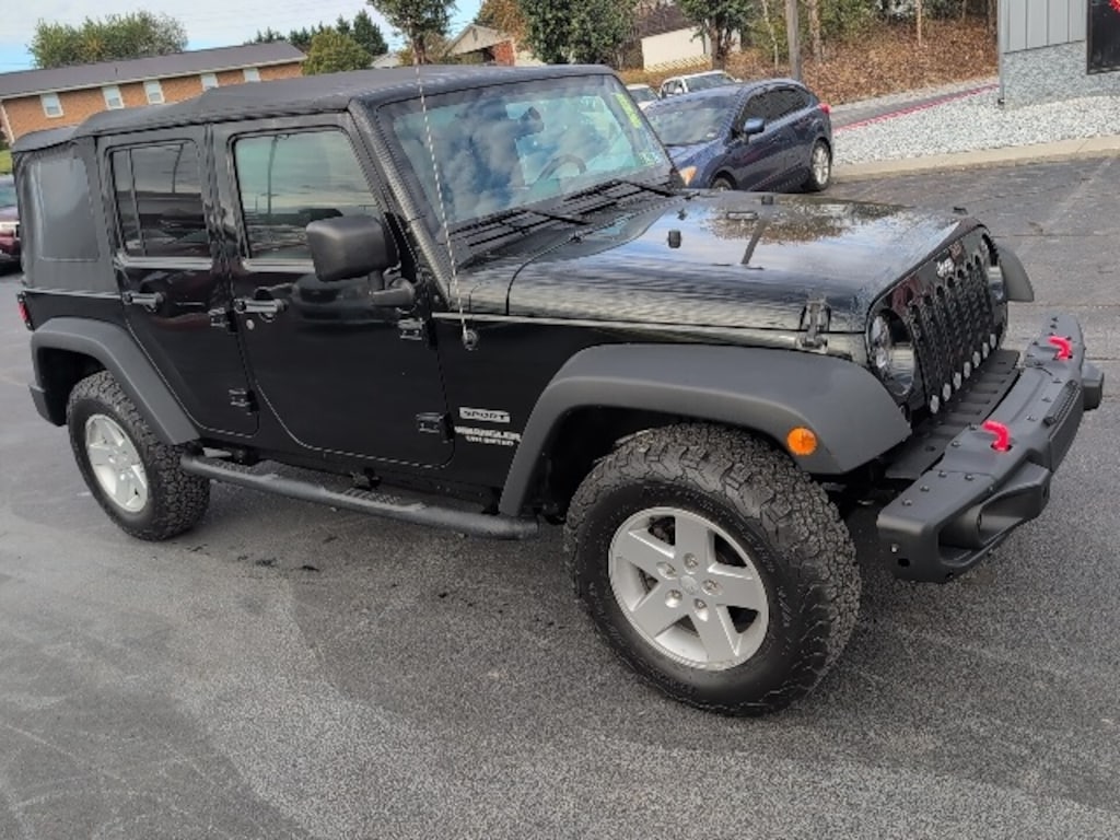 Used 2012 Jeep Wrangler Unlimited Sport SUV