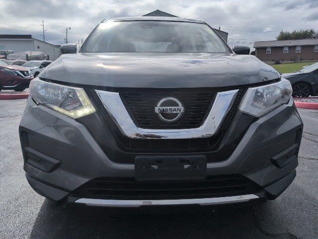 2019 Nissan Rogue S photo 3