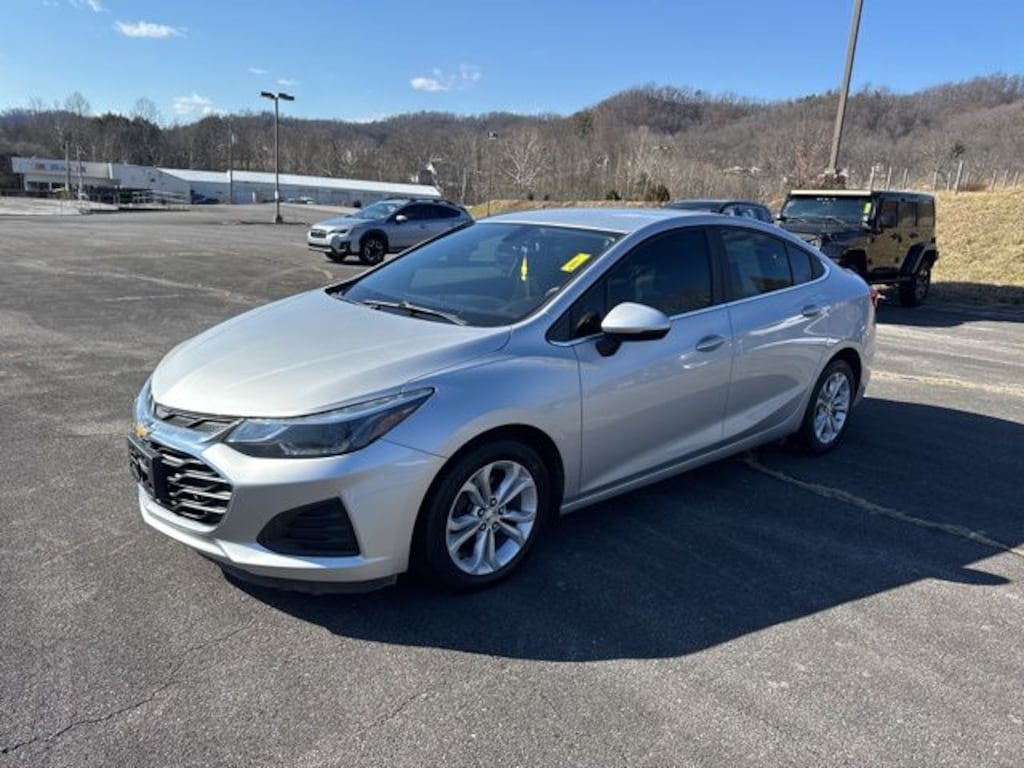 Used 2019 Chevrolet Cruze LT Sedan