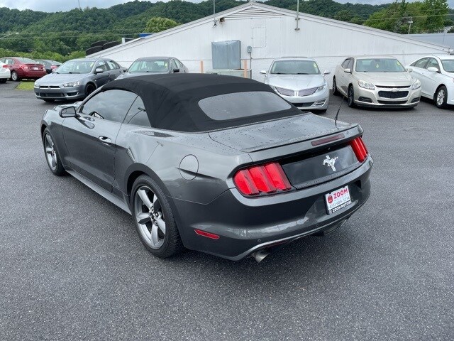 2015 Ford Mustang V6 Convertible photo 2