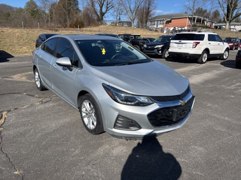 Used 2019 Chevrolet Cruze LT Sedan