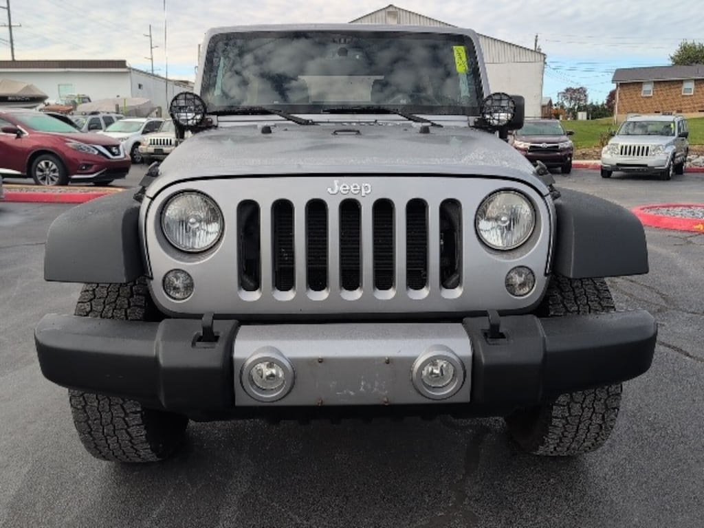 Used 2014 Jeep Wrangler Unlimited Sport SUV