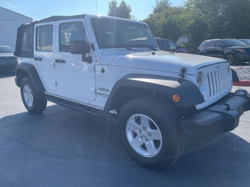 Used 2017 Jeep Wrangler Unlimited Sport SUV