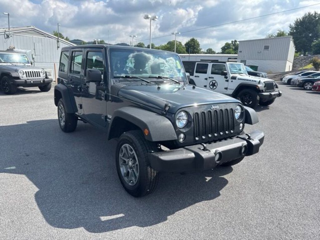 Used 2017 Jeep Wrangler Unlimited Sport SUV