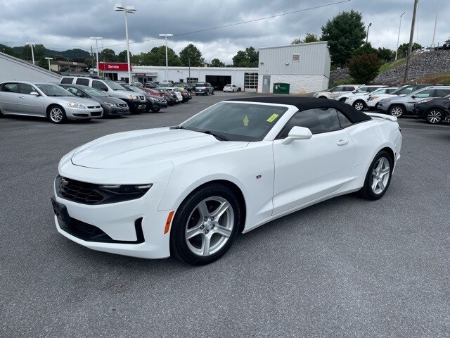 2019 Chevrolet Camaro 1LT photo 4