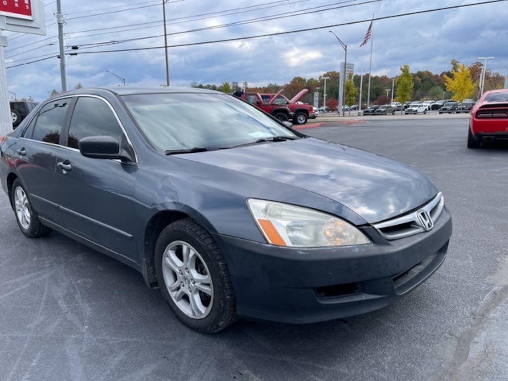 Used 2007 Honda Accord SE Sedan