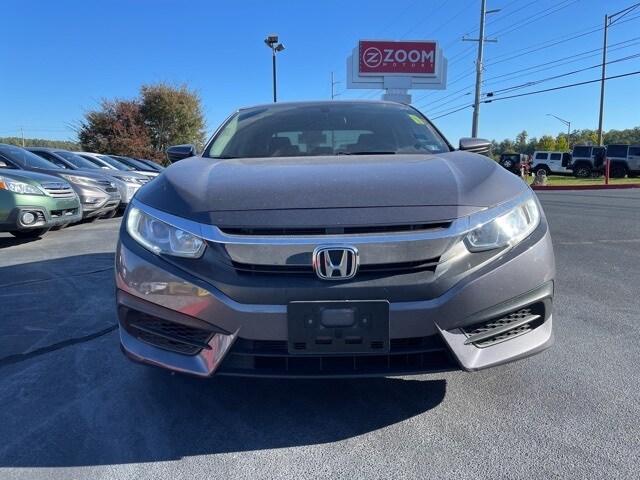 2017 Honda Civic LX photo 3