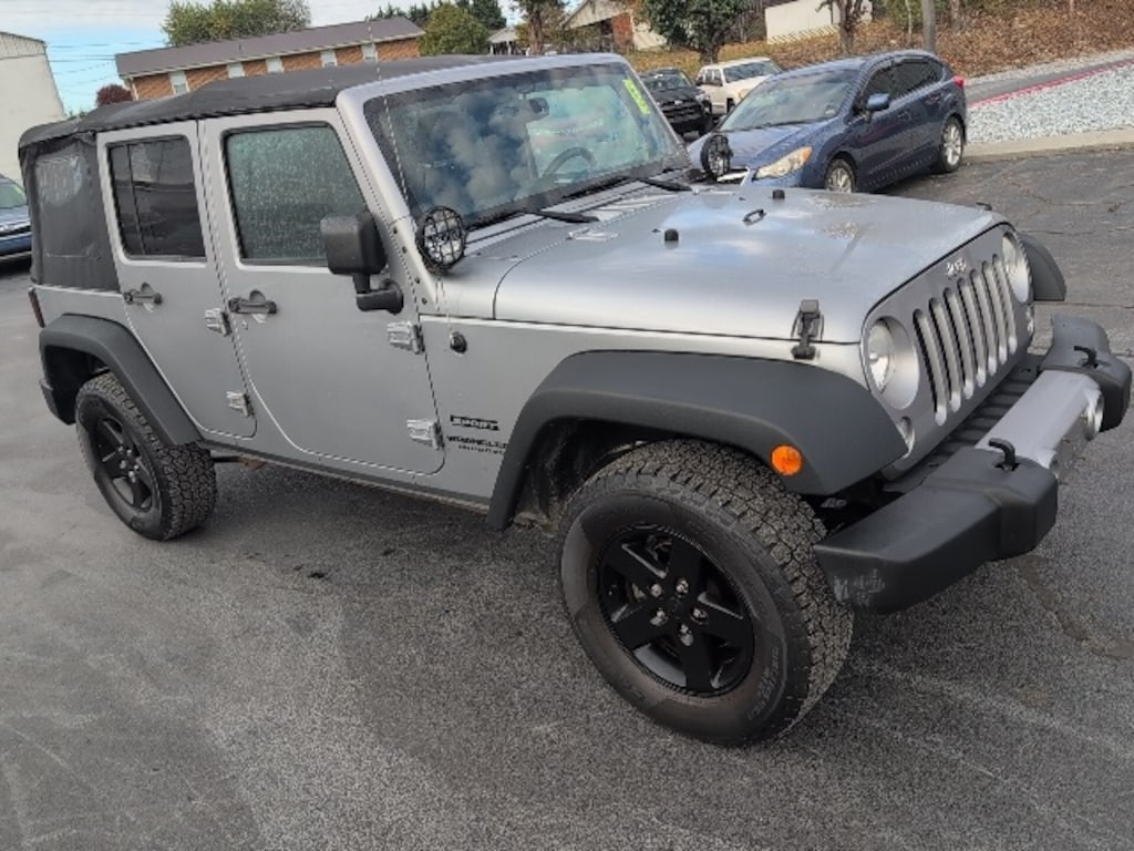 Used 2014 Jeep Wrangler Unlimited Sport SUV