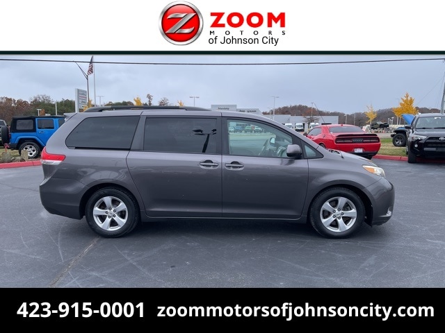 2012 Toyota Sienna