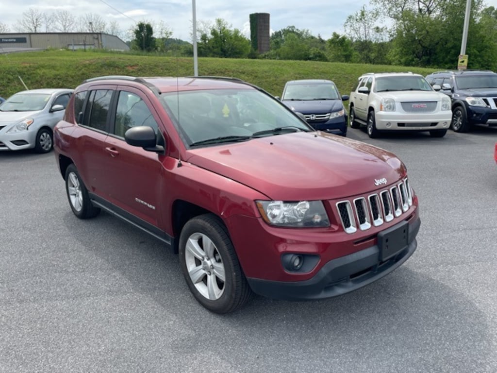 Used 2016 Jeep Compass Sport SUV