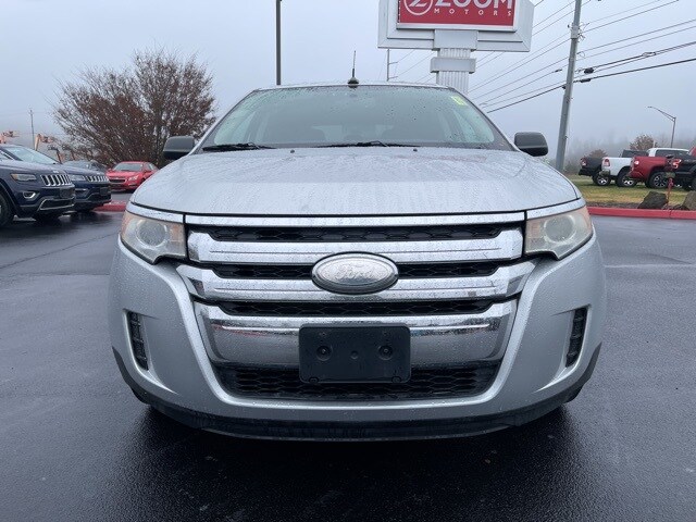 2012 Ford Edge SE photo 3