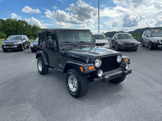2006 Jeep Wrangler X photo 2