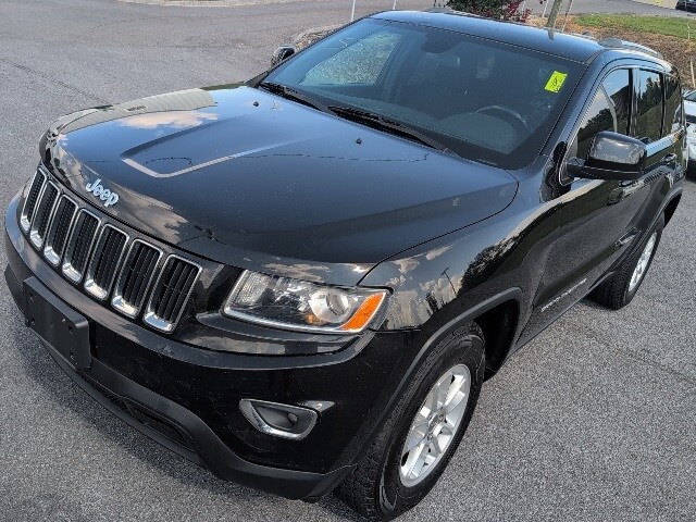 2018 Jeep Grand Cherokee Laredo E photo 3