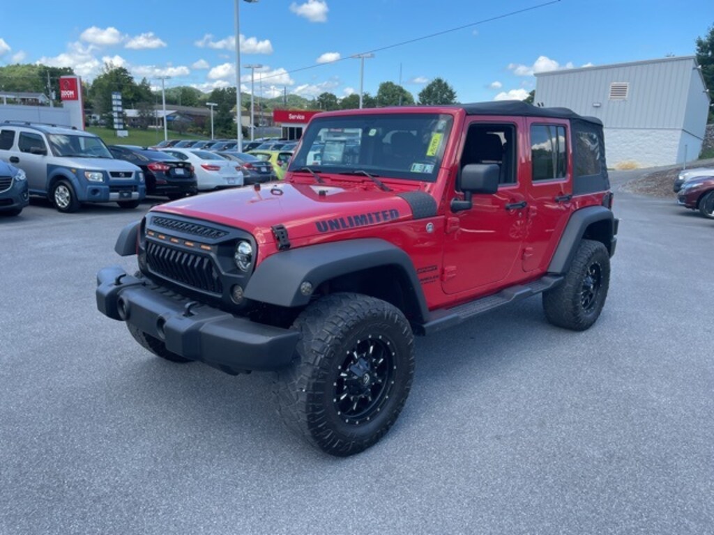 Used 2014 Jeep Wrangler Unlimited Sport SUV