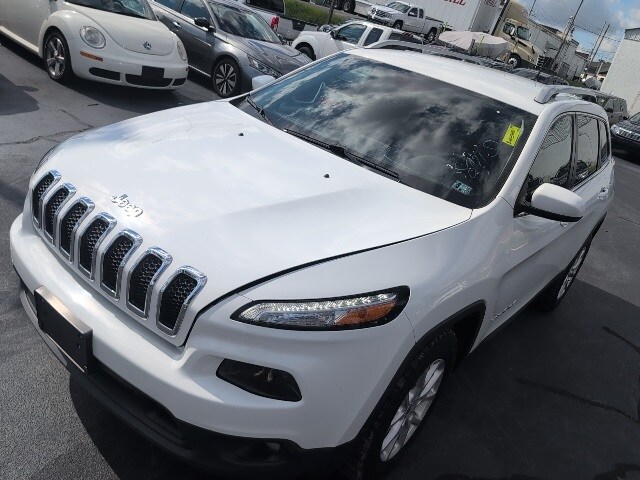 2015 Jeep Cherokee Latitude photo 4