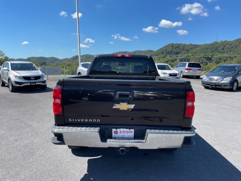 Used 2018 Chevrolet Silverado 1500 LT Truck