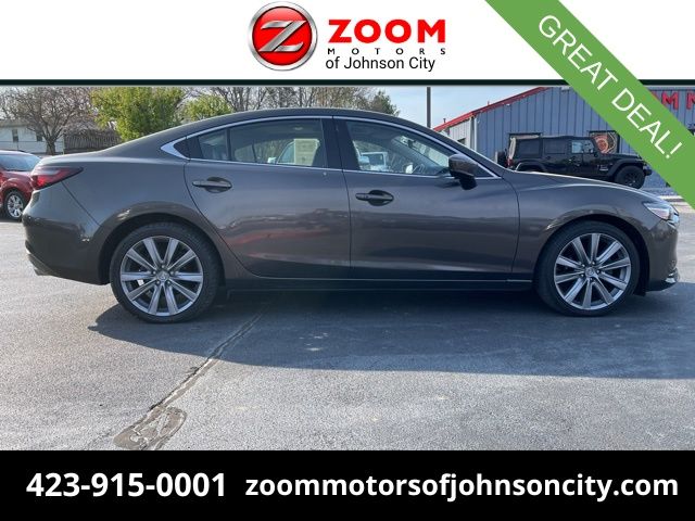 2018 Mazda EZ-6 Touring Auto's photo