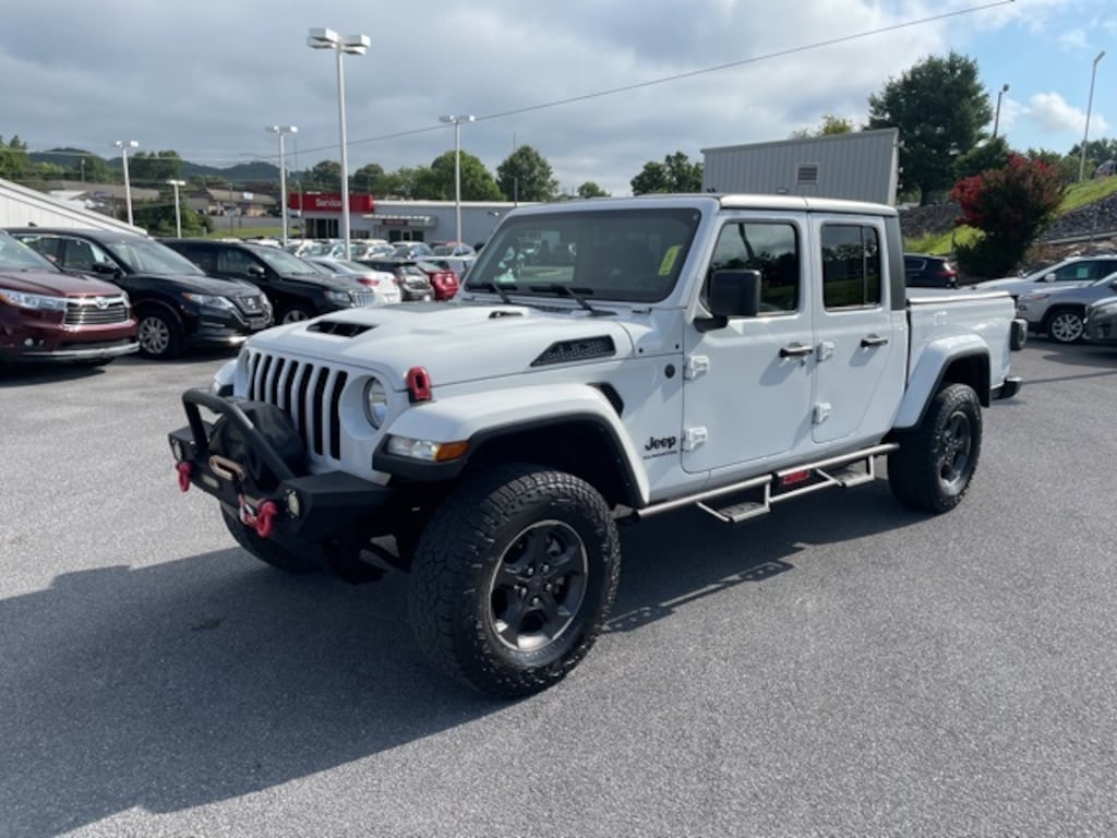 Used 2022 Jeep Gladiator Sport Truck