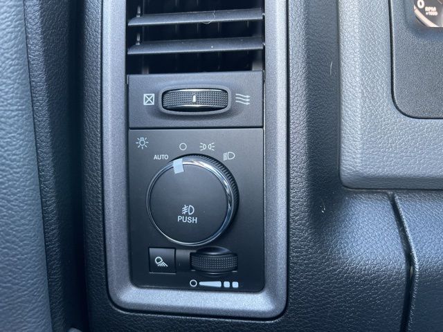 2016 RAM Ram 1500 Pickup Express - Photo 21