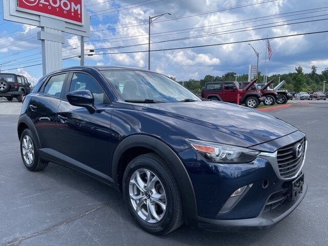 2017 Mazda CX-3 Sport photo 2