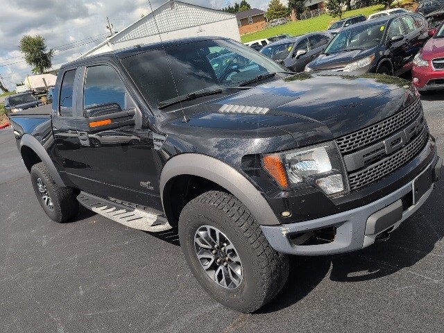2012 Ford F-150 SVT Raptor photo 2