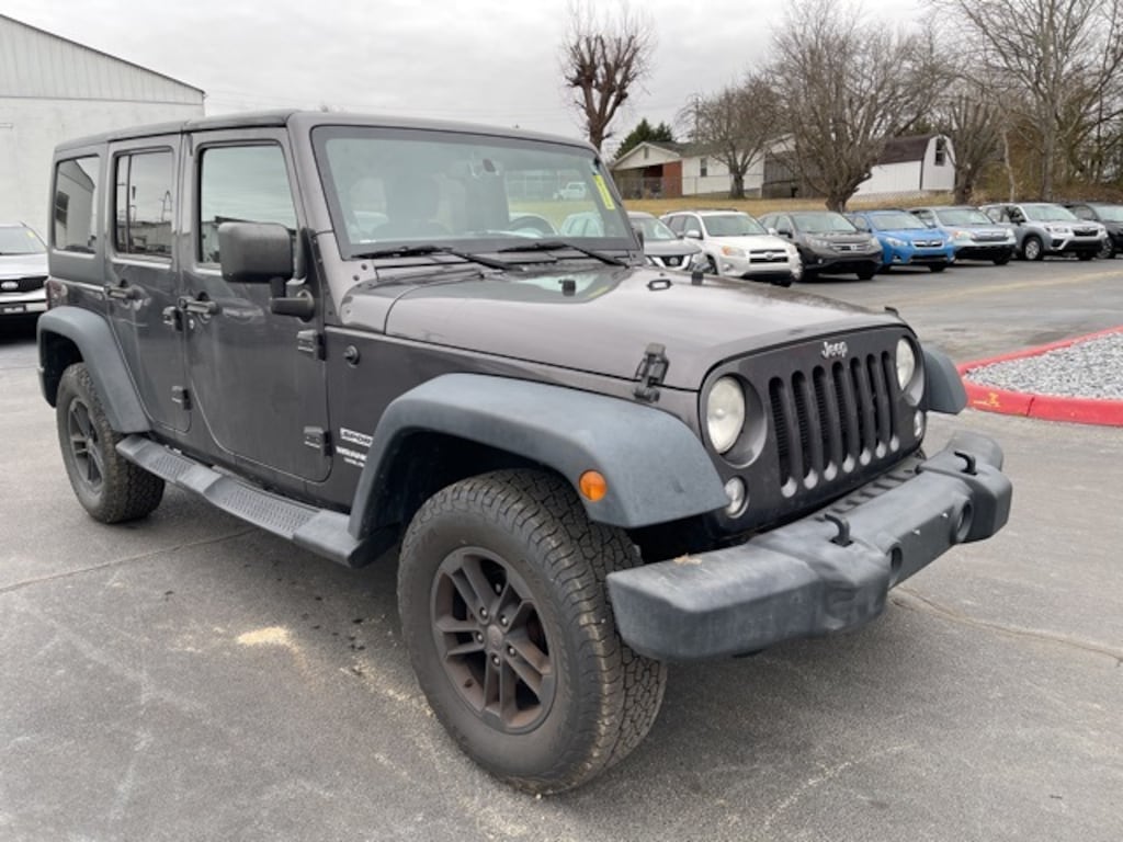 Used 2014 Jeep Wrangler Unlimited Sport SUV