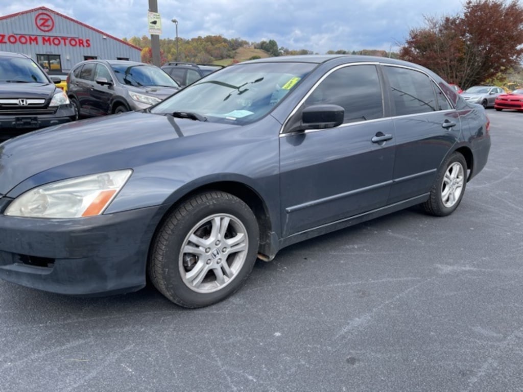 Used 2007 Honda Accord SE Sedan